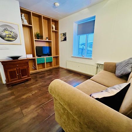 Akureyri Central Apartment Extérieur photo