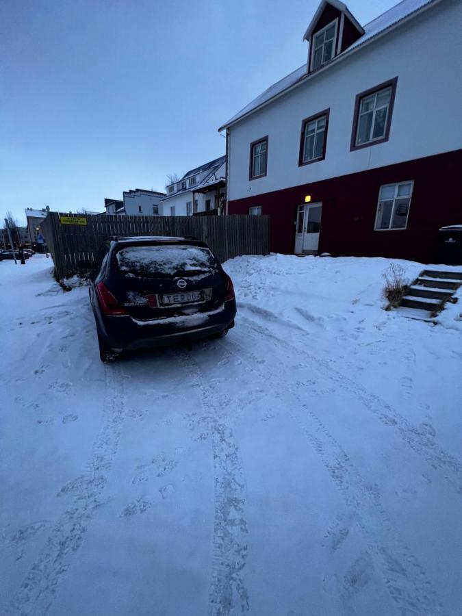 Akureyri Central Apartment Extérieur photo