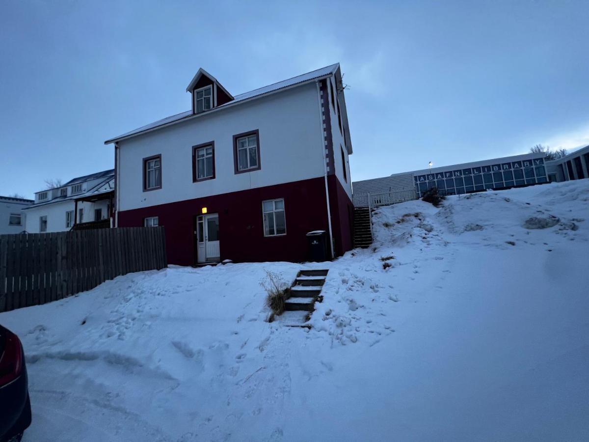 Akureyri Central Apartment Extérieur photo